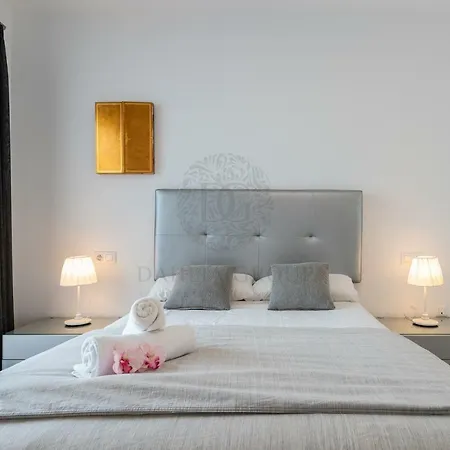 El Faro By Dahlia Group Apartment *